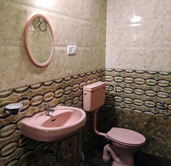 침실 1개 주택, Avalon Inn