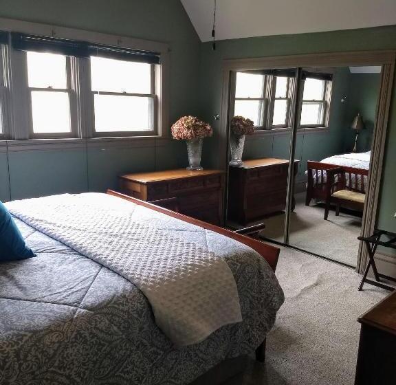 标准间, Stone Gables Inn