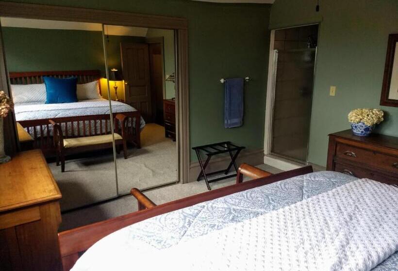 Номер Стандарт, Stone Gables Inn