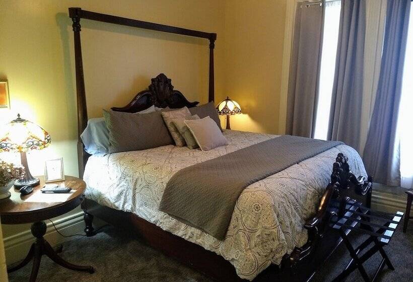 标准间, Stone Gables Inn