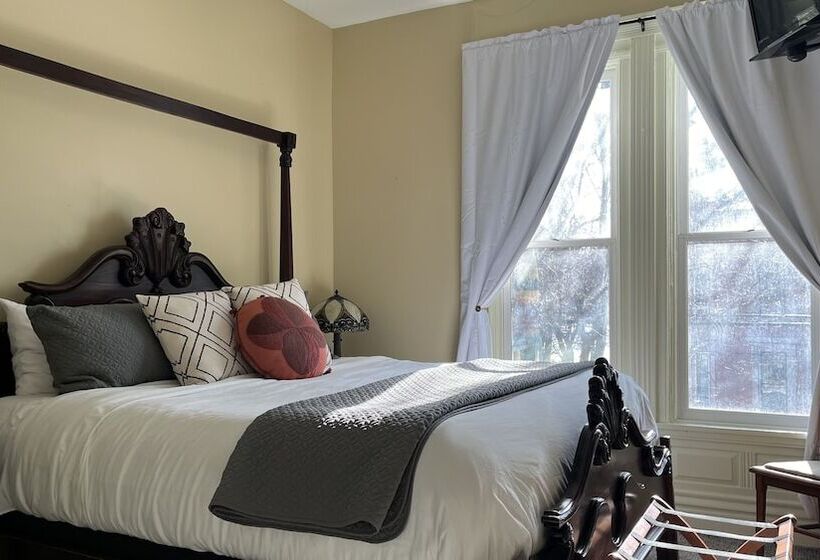 标准间, Stone Gables Inn