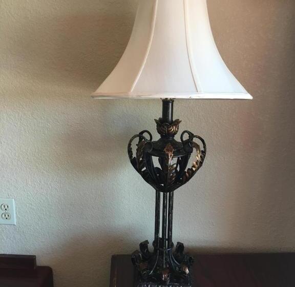 غرفة قياسية سرير كينج, Best Value Inn Motel Sandusky