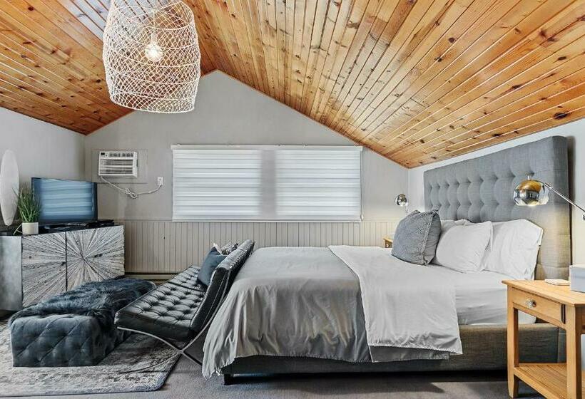 带大床的套房, Black Forest Inn Bed & Breakfast