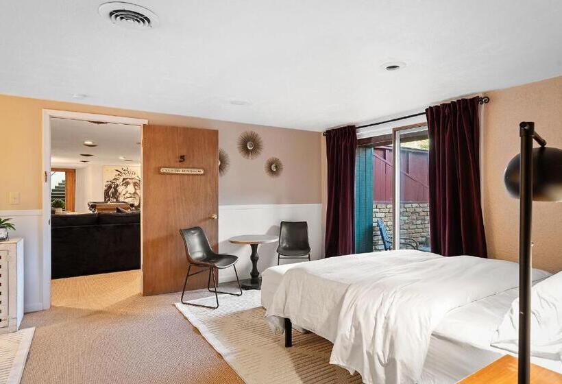 테라스 스위트, Black Forest Inn Bed & Breakfast