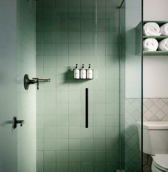 غرفة قياسية, Daunts Albatross Motel