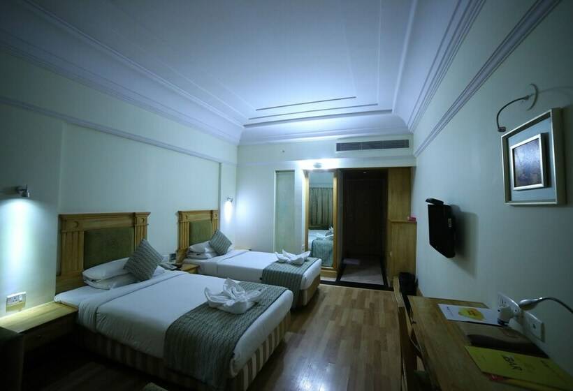 Номер бизнес-класса, Marg Krishnaaya