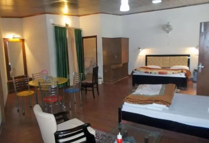 سوییت خانوادگی, Moon By Excellent Hospitality