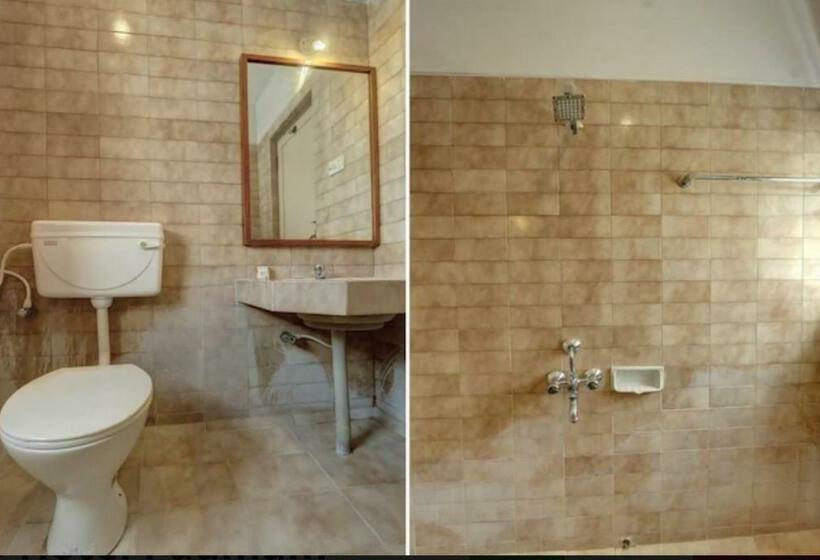 اتاق لوکس, Padmam