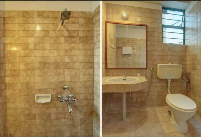 اتاق لوکس, Padmam