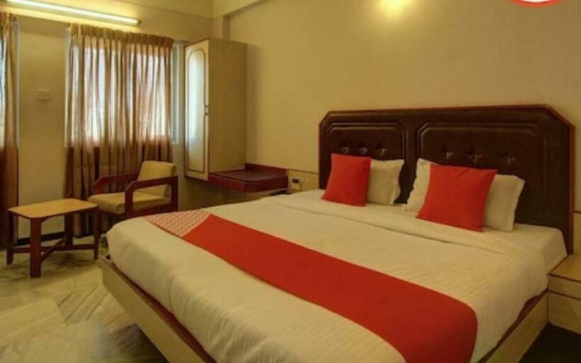 اتاق لوکس, Padmam