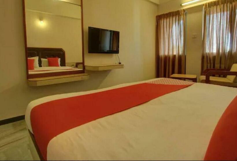 اتاق لوکس, Padmam