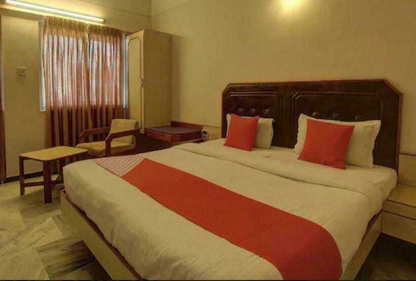 اتاق لوکس, Padmam