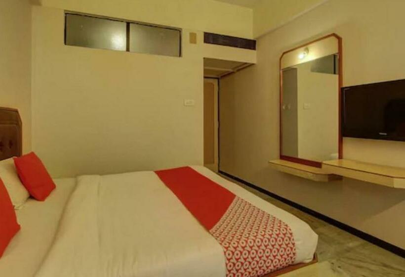 اتاق لوکس, Padmam