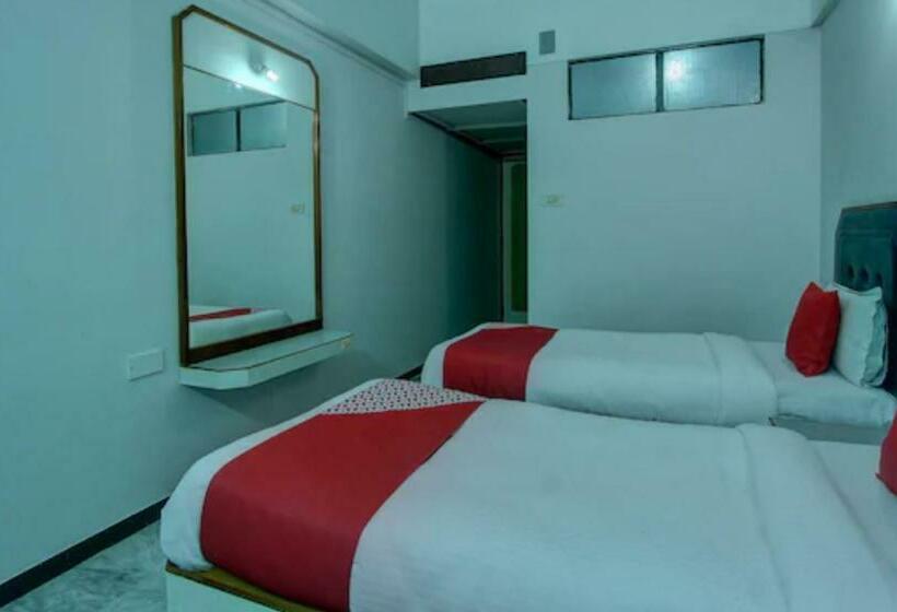 اتاق لوکس, Padmam