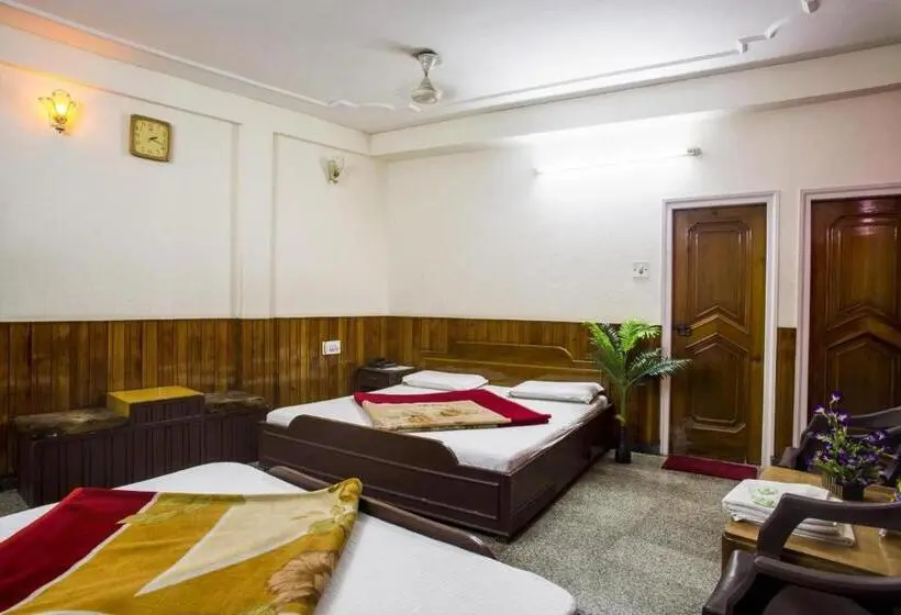 Suite Familiare, Raghunath