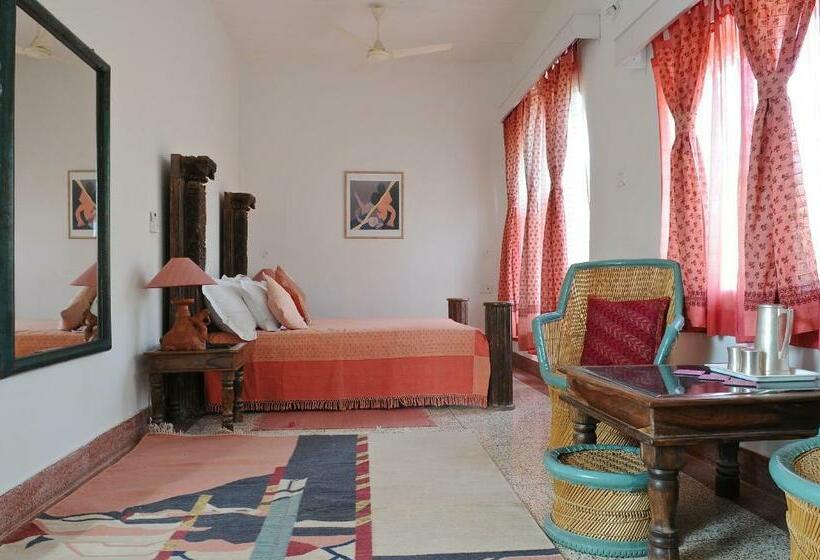 اتاق پرمیوم, Savista Retreat