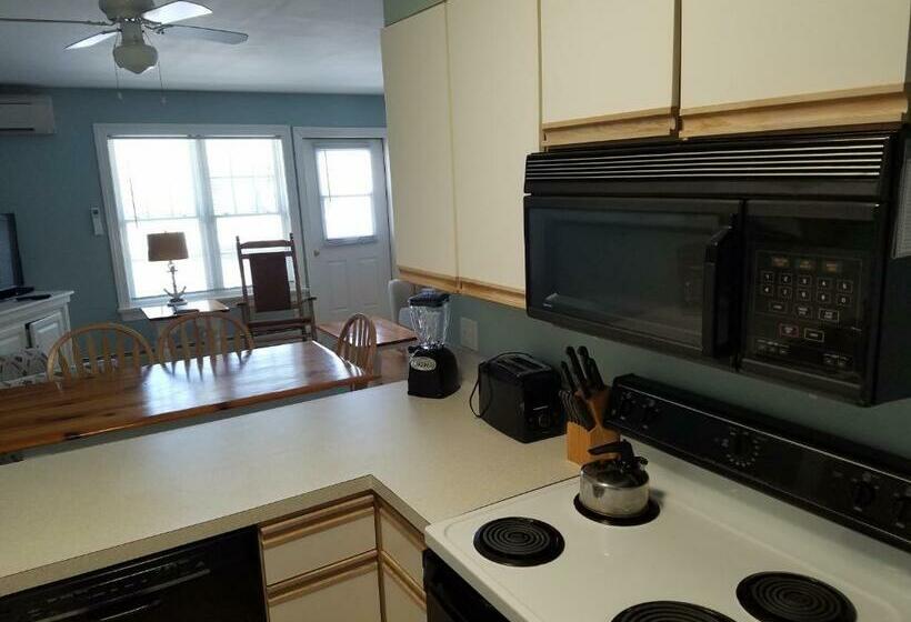 منزل غرفة نوم واحدة, Harbor Ridge