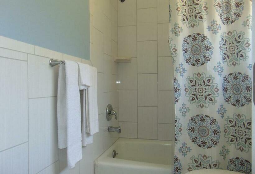 غرفة إقتصادية, Westbrook Motel