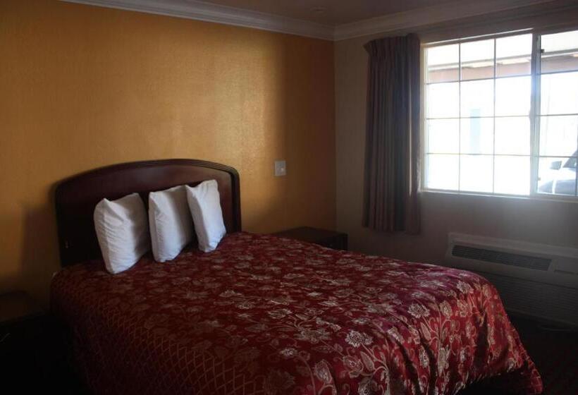 Номер Стандарт, A1 Budget Motel