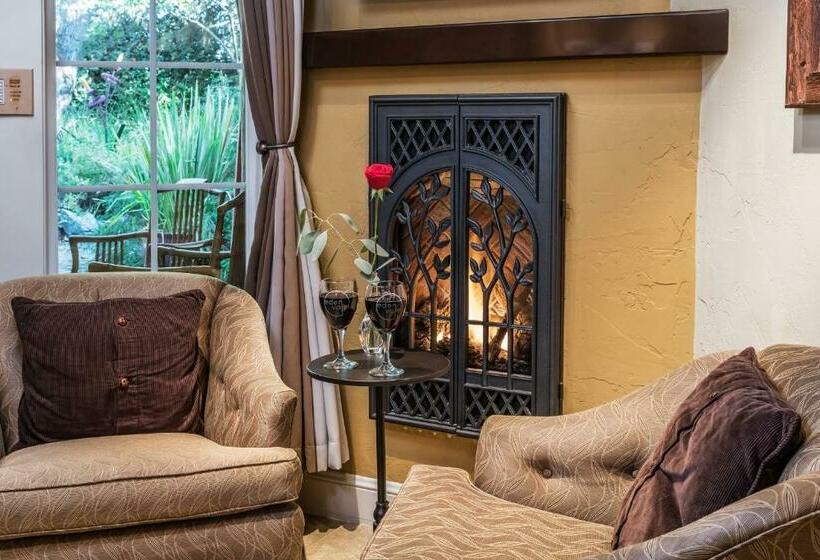 غرفة قياسية سرير كينج, Eden Vale Inn