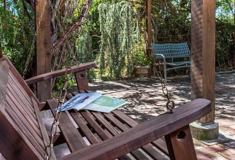 غرفة قياسية سرير مزدوج, Eden Vale Inn