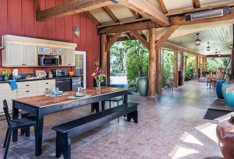 标准间带双人床, Eden Vale Inn