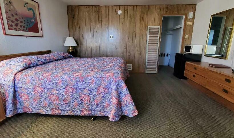 غرفة قياسية سرير كينج, Budget Inn Motel Gallup