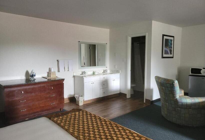 家庭间, Executive Inn & Suites Cuero