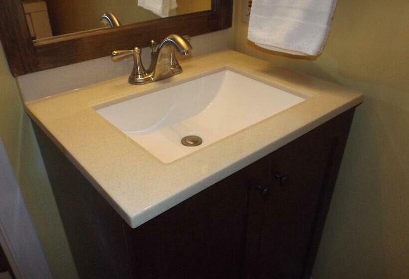 Номер Стандарт 2 Двуспальные Кровати, Footbridge North