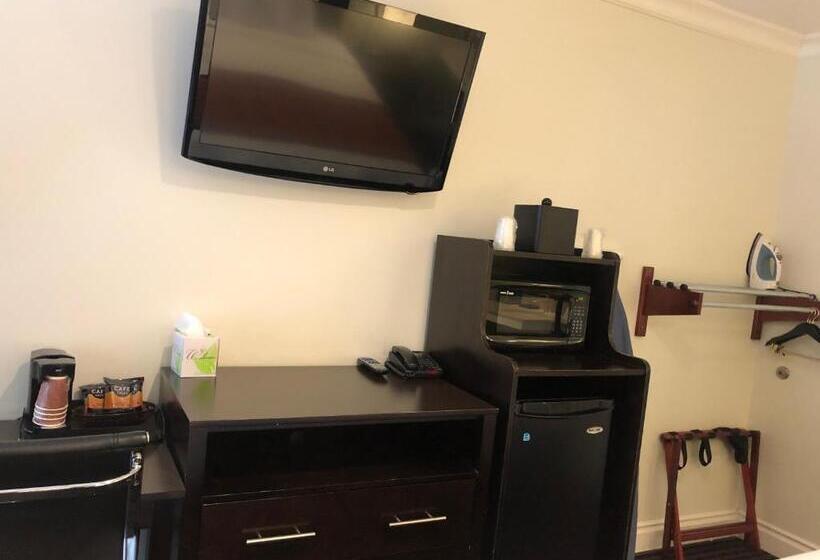 适合残疾人士使用的带超级大床的标准间, Seaside Inn