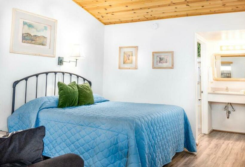 带大床的标准间, Larian Motel