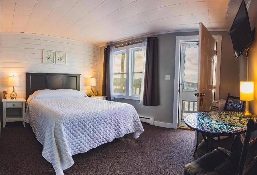 غرفة أساسية, Bearskin Neck Motor Lodge