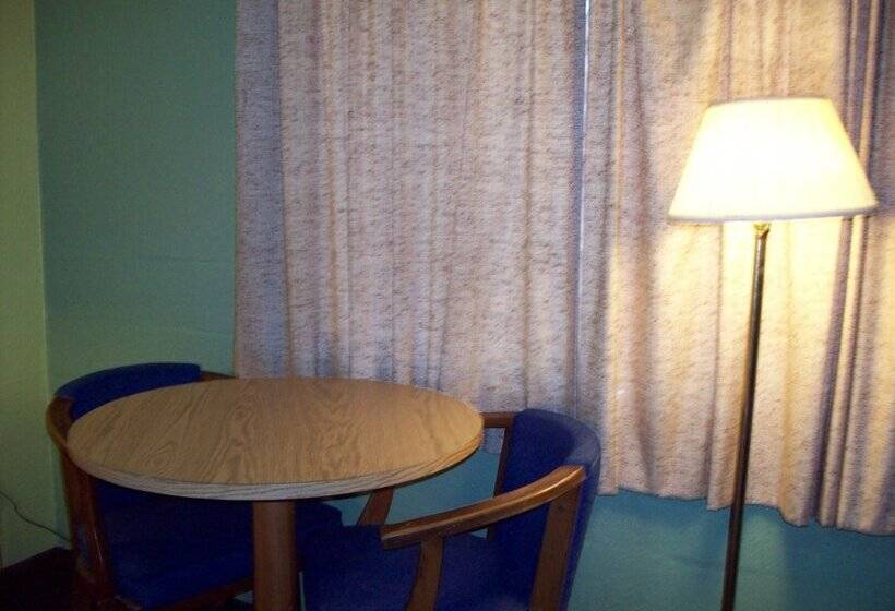 디럭스 룸, Budget Inn Sanderson