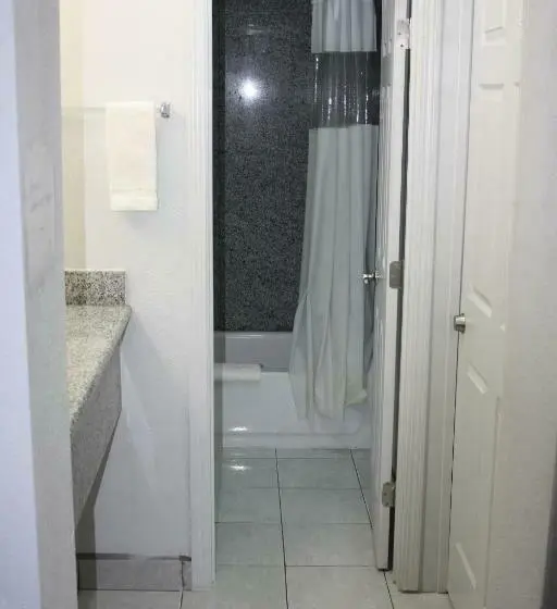 Standard-huone 2 Parivuodetta, Deluxe Inn Fort Stockton