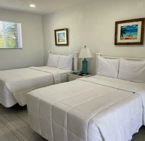 Standard-studio, Edgewater Lodge