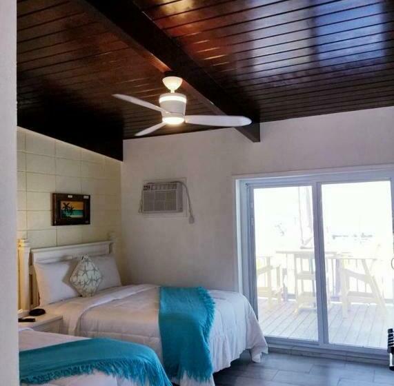 Студия Стандарт, Edgewater Lodge