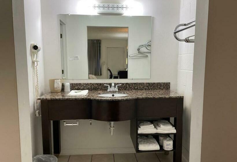 غرفة قياسية, Slumber Inn Harrisonville