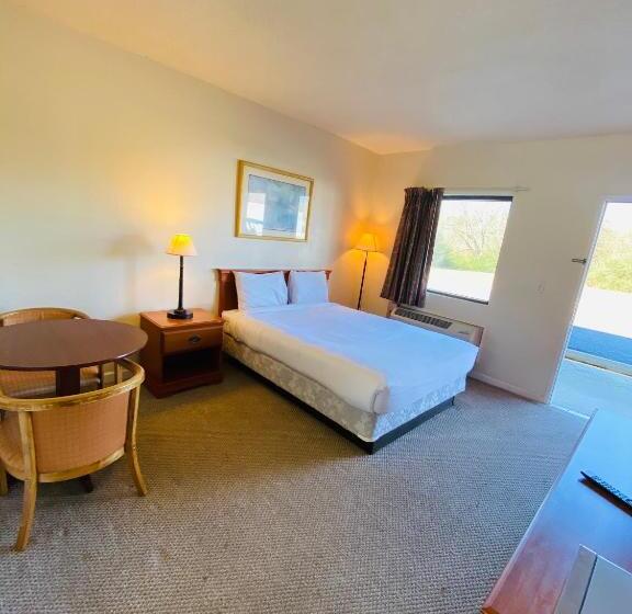 スタンダードルーム, Traveler's Place Inn & Suites