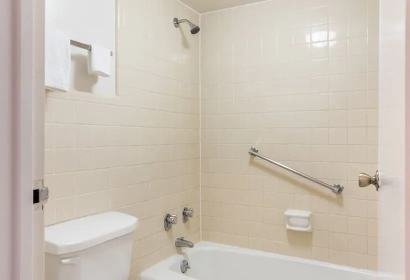 ２ベッドスイートルーム, Traveler's Place Inn & Suites