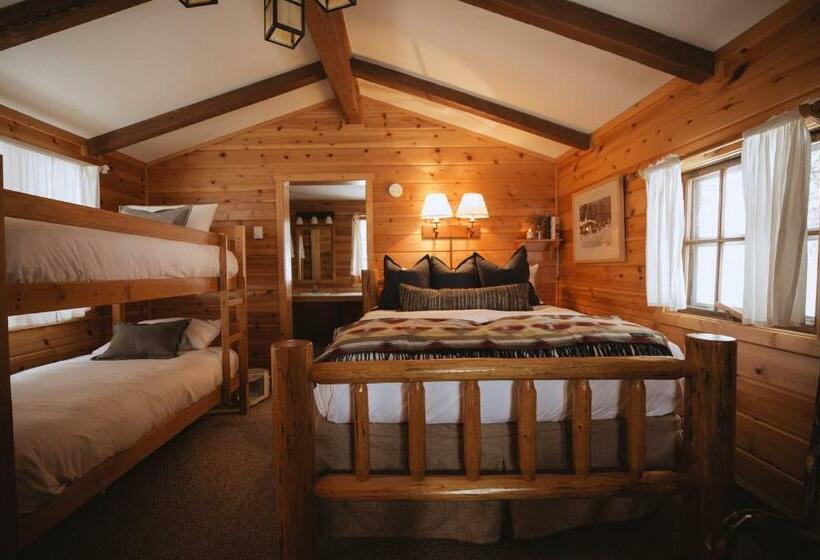 كابينة, Lone Mountain Ranch