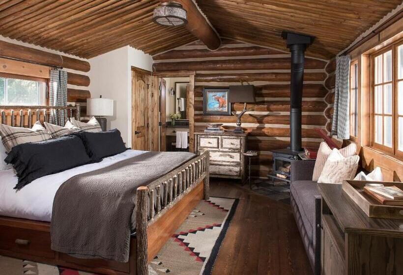 كابينة, Lone Mountain Ranch