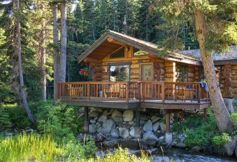 كابينة, Lone Mountain Ranch