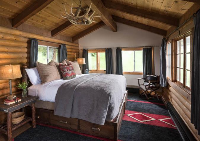 غرفة ديلوكس سرير كينج, Lone Mountain Ranch