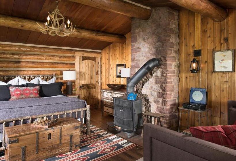 كابينة, Lone Mountain Ranch