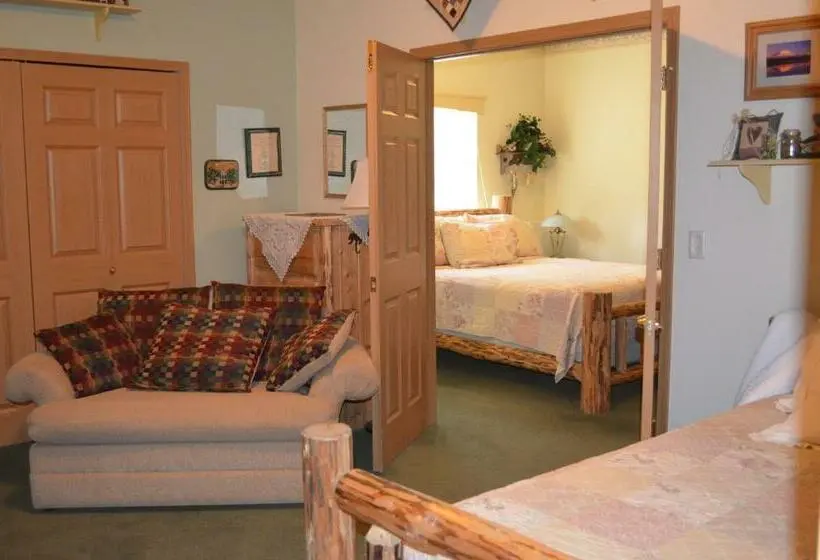 バス共有のスタンダードルーム, Alaska's Lake Lucille Bed & Breakfast
