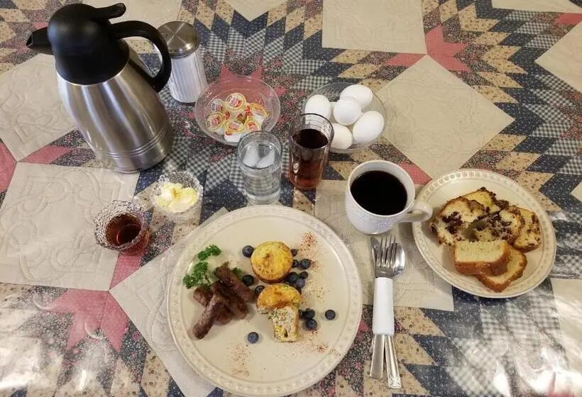 スタンダードルーム, Alaska's Lake Lucille Bed & Breakfast