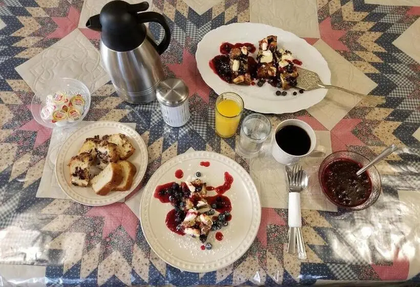 スタンダードルーム, Alaska's Lake Lucille Bed & Breakfast