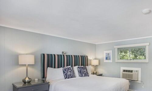 غرفة قياسية سرير كينج, The Foxberry Inn