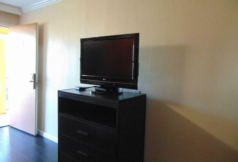 Стандартный Номер Кровать Кинг, Heart Of Texas Motel