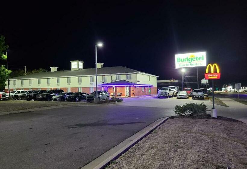 Номер Стандарт, Budgetel Inn & Suites